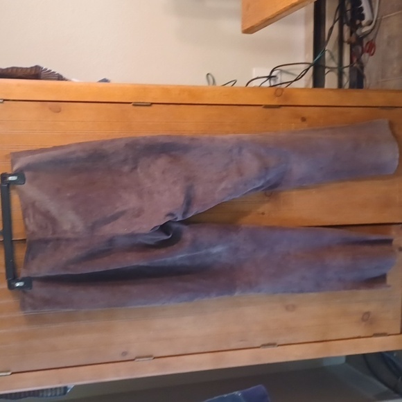 BARBARA LESSER 100% LEATHER - Picture 3 of 6